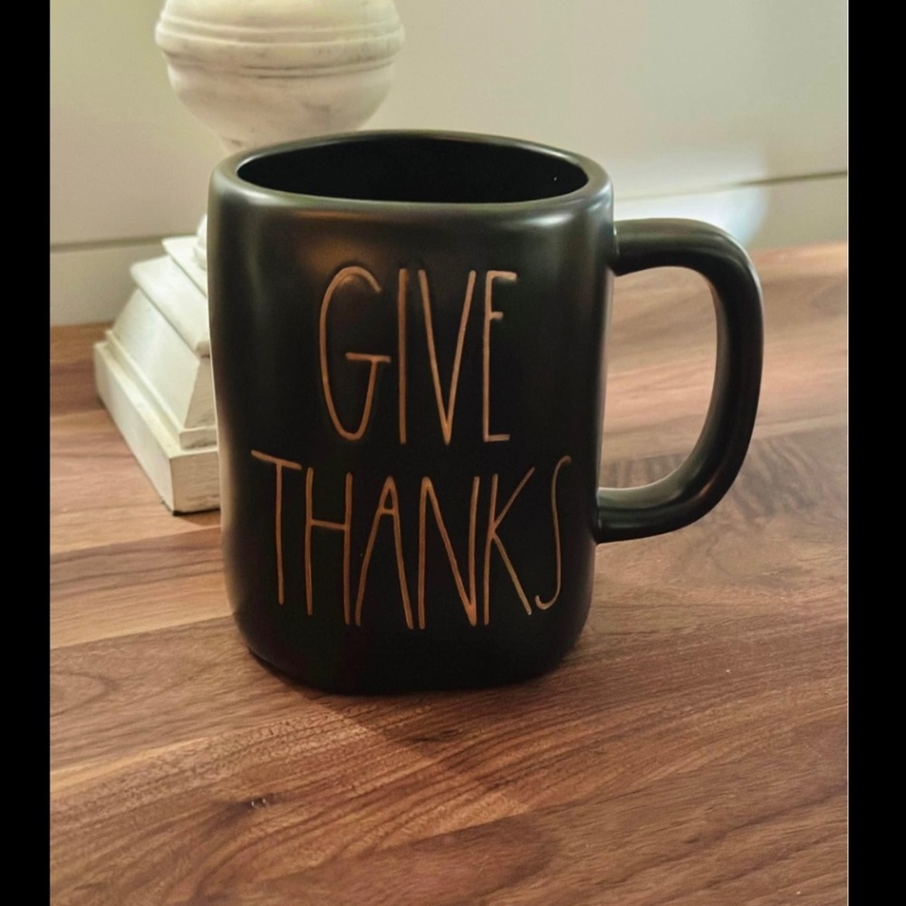 Rae Dunn Give Thanks Mug